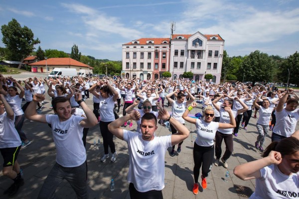 Sportski karavan “Izađi i treniraj” okupio preko 200 vježbača na Trgu Slobode