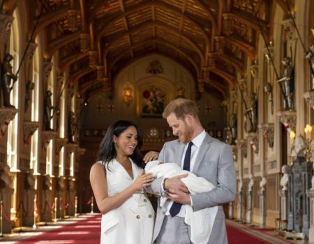 Pogledajte prve fotografije: Princ Harry i Meghan Markle svijetu pokazali svog sina