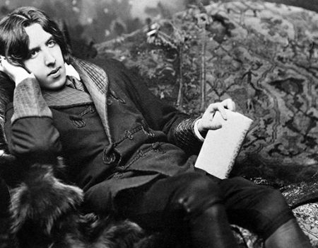 Oscar Wilde – “Svako može postati dio historije ali samo veliki čovjek je može pisati”