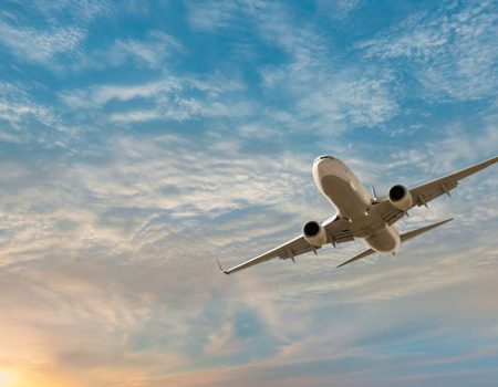 15 savjeta kako uvijek pronaći jeftine avionske karte u 2026.