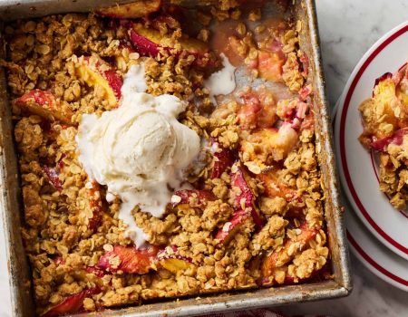 Hrskavi desert od breskvi: Jednostavan ljetni recept