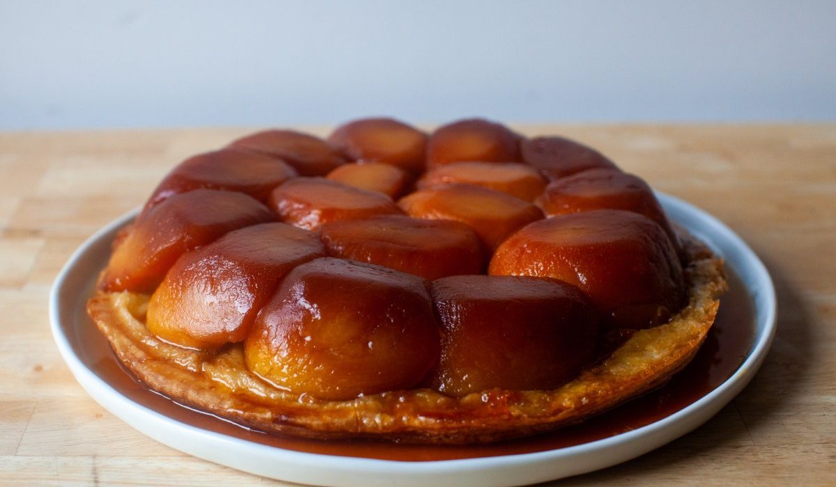 Savršena francuska torta od karameliziranih jabuka