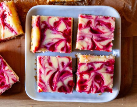 Cheesecake štanglice s malinama – jednostavan recept za savršen desert