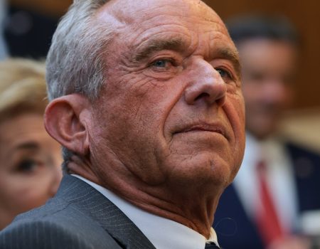 RFK Jr. poziva roditelje da vakcinišu djecu protiv ospica nakon naglog porasta oboljelih